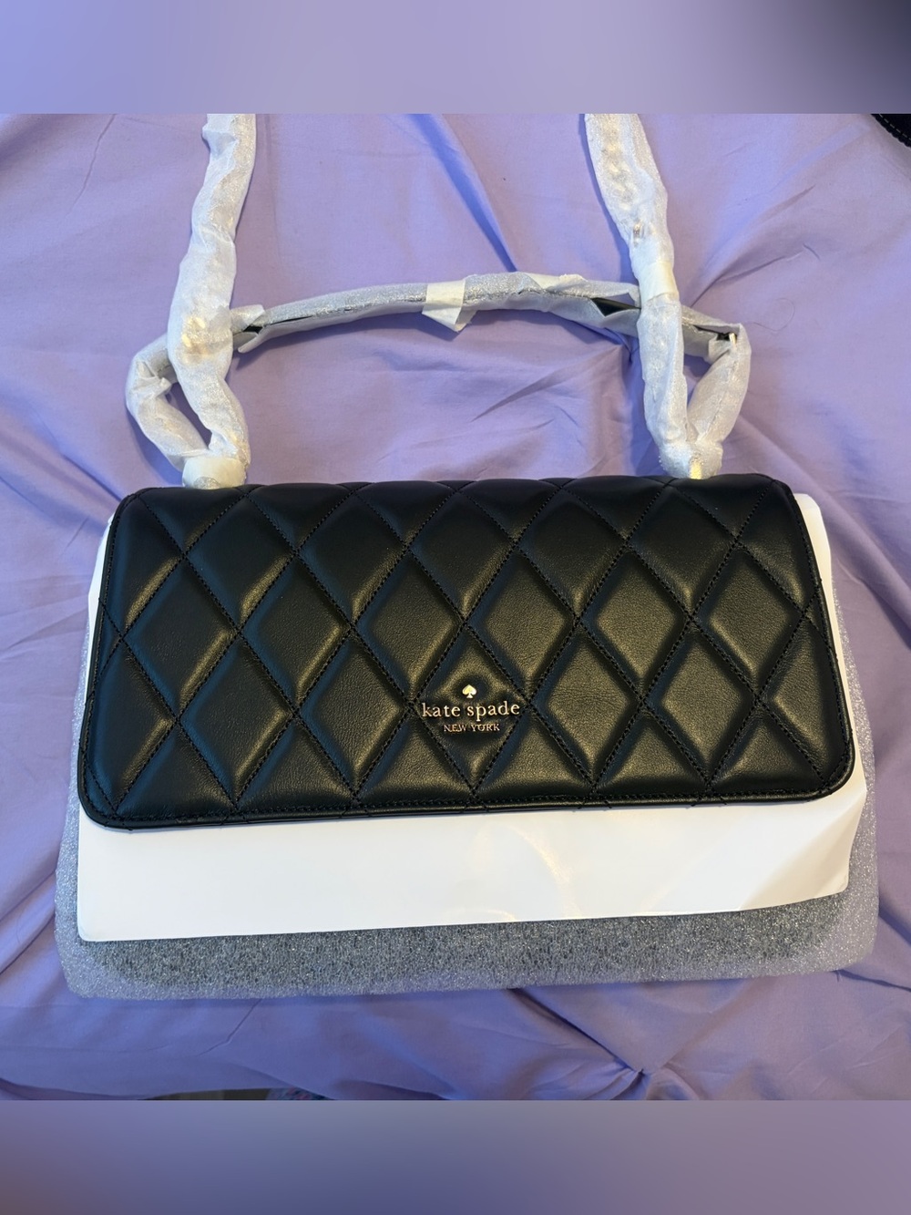 Kate Spade New York: Carey Medium Flap Smooth Quilted Shoulder Bag, Color: Black